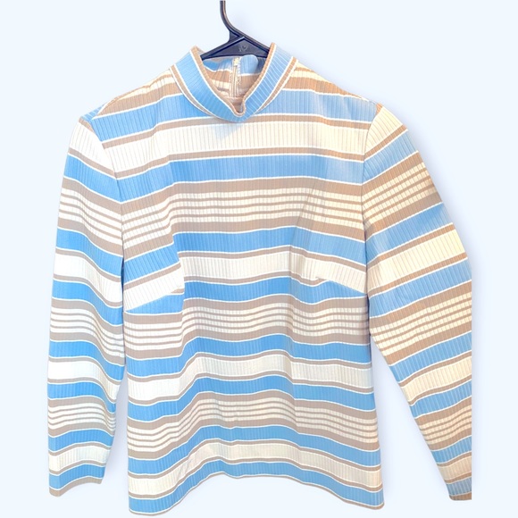 Butte Knit Vintage 60s Turtleneck Sweater - Picture 5 of 5